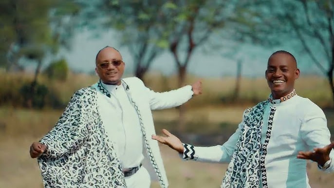 James Niyonkuru invites Theo Bosebabireba to a gospel concert